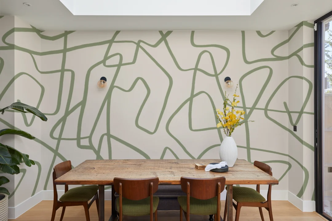 Abstrakt Handritad Scribble Mural-tapeter i grönt på beige bakgrund