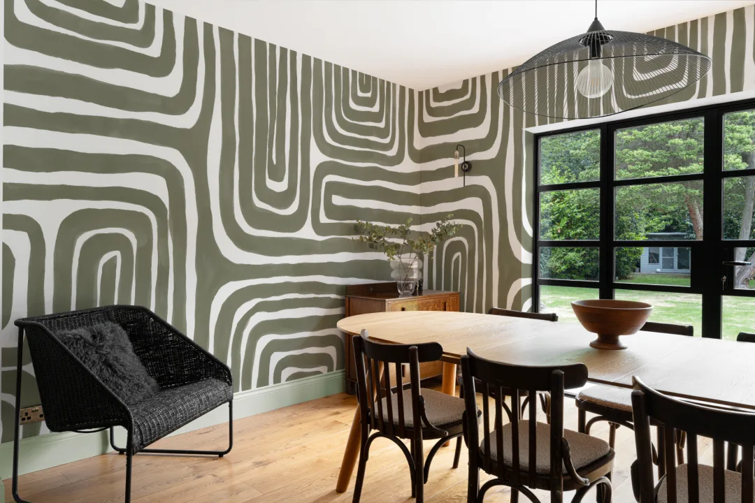 Håndmalt labyrintmønster Moderne geometrisk fototapet i olivengrønn