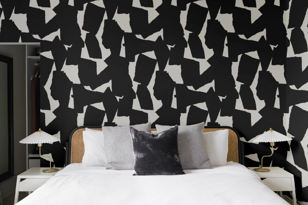 Black and White Graphic Abstract Repeat Pattern Wallpaper