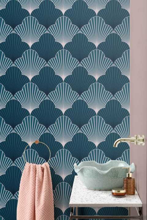 Blue Art Deco Scallop Repeat Pattern Wallpaper