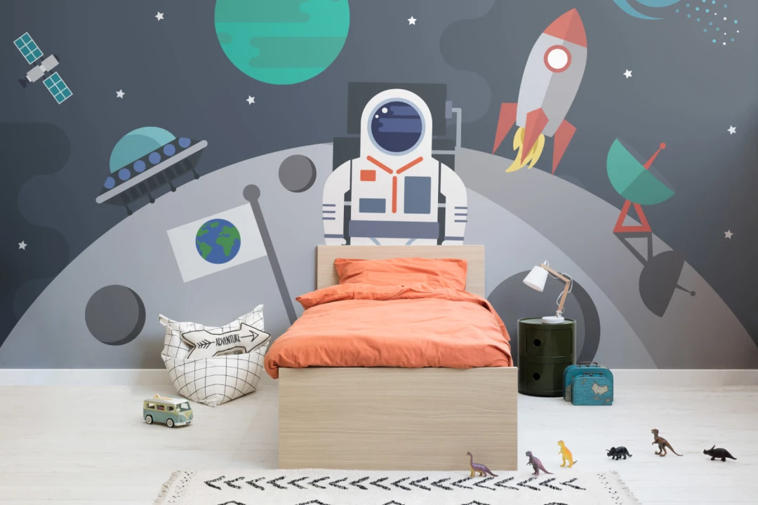 Retro Astronaut Wallpaper Mural