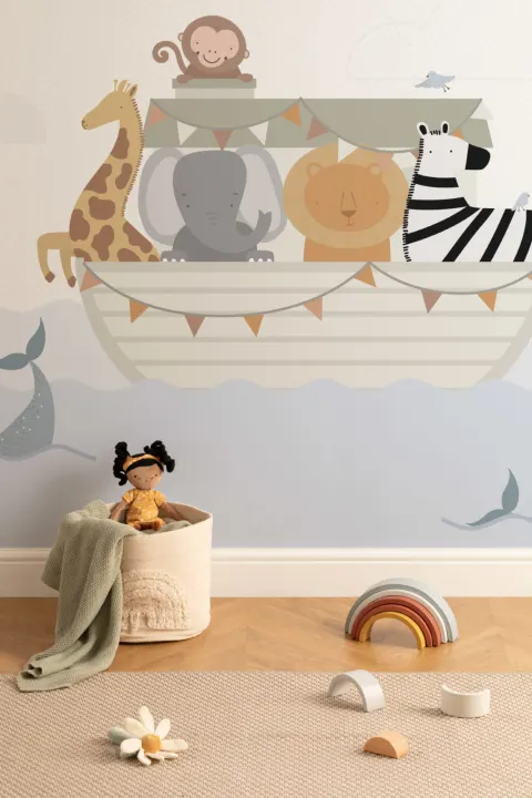 Mural Niños con Animales del Arca de Noé en Tonos Pastel