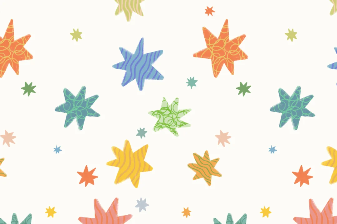 Hand Drawn Multicolor Stars Off White Wallpaper