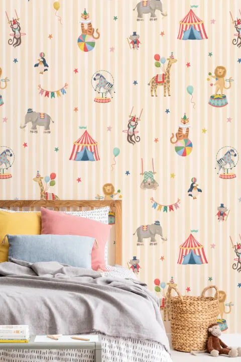 Kids Yellow Stripe Circus Animals Mural