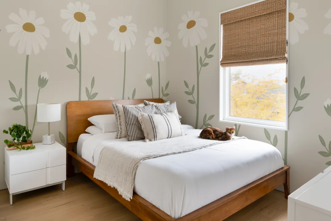 Beige Botanical Daisies Floral Wall Mural for Elegance