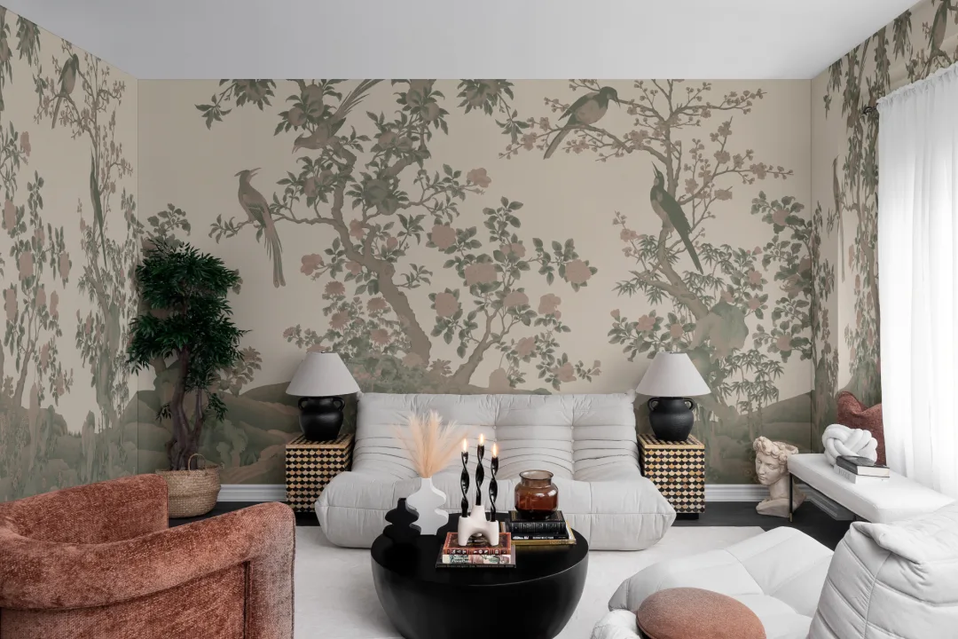 Classic Chinoiserie Vintage Garden Scene Mural