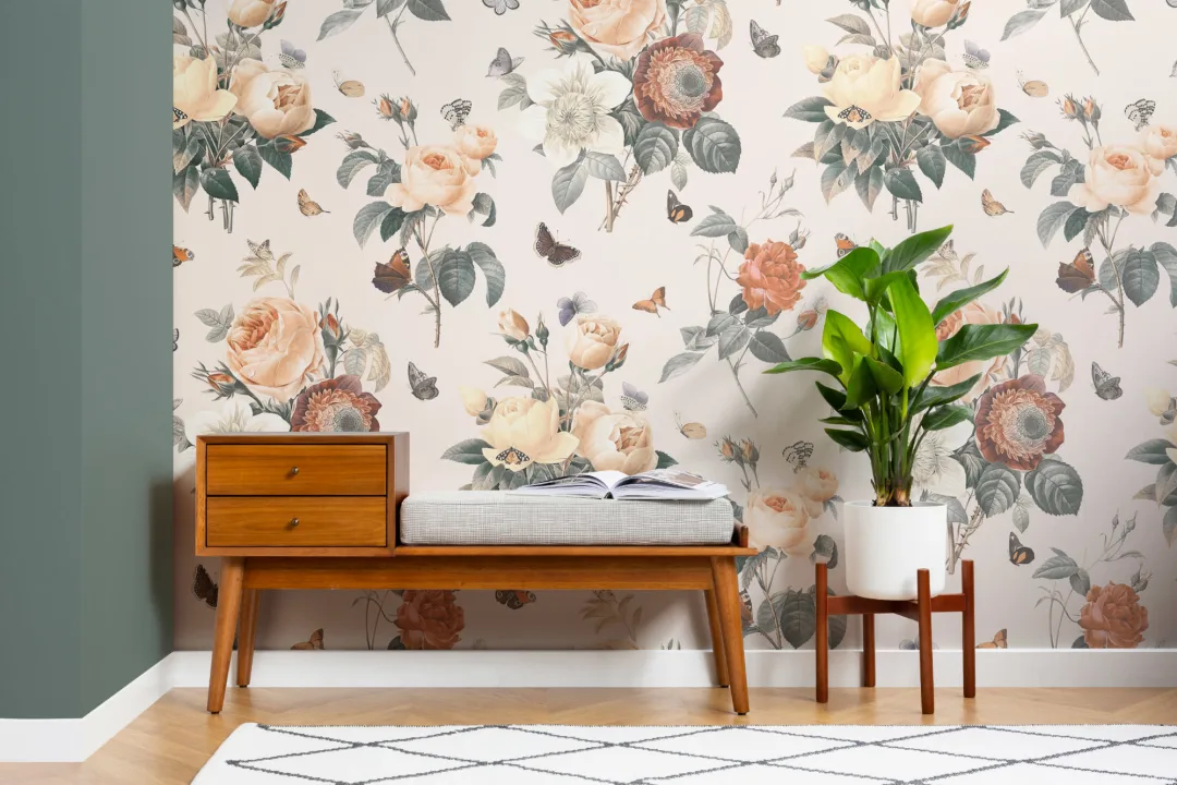 Mural Papel Pintado Floral Vintage con Rosas de Color Melocotón y Crema