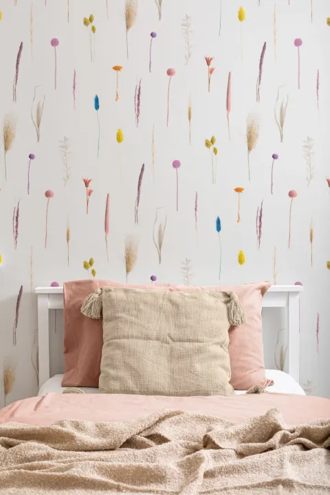 Colorful Dried Flowers Botanical Repeat Pattern Wallpaper