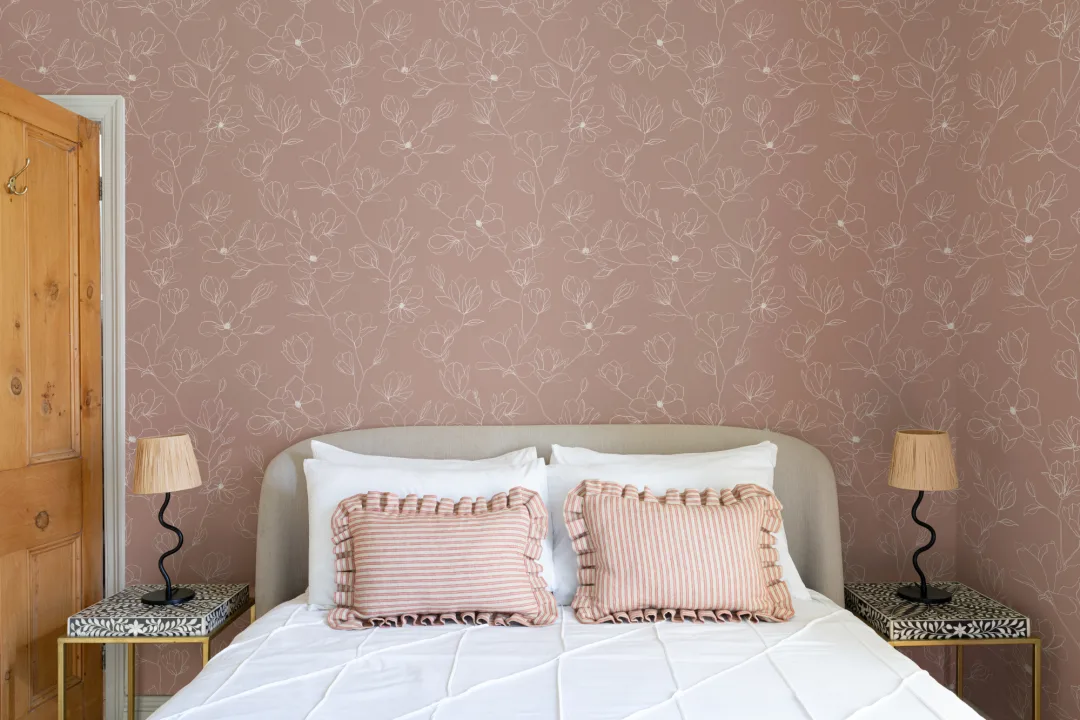 Pink Abstract Floral Repeat Pattern Wallpaper