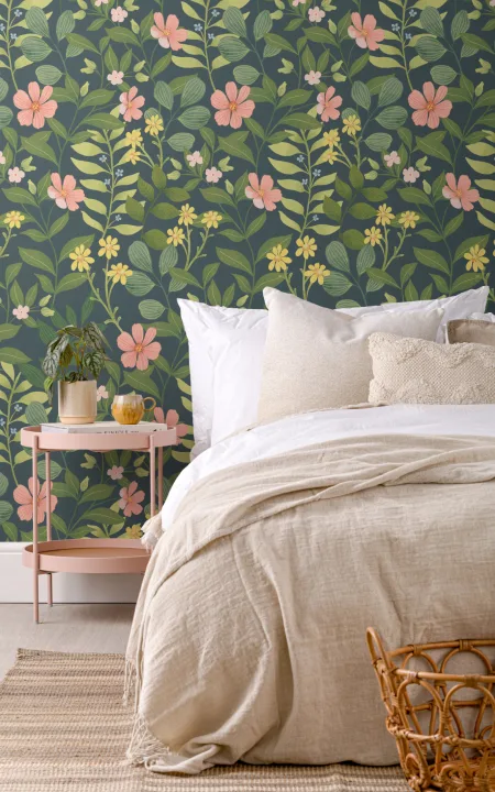 Tumma Navy Floral Garden Tapetti