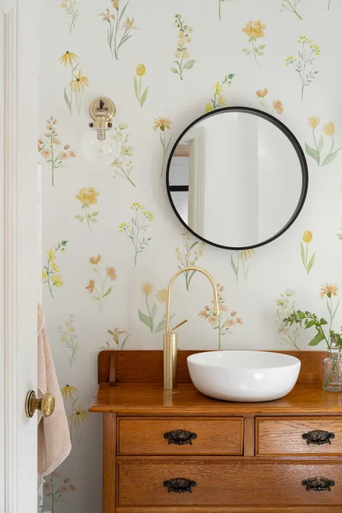 Yellow Floral Wildflower Mural for a Fresh Bright Ambiance