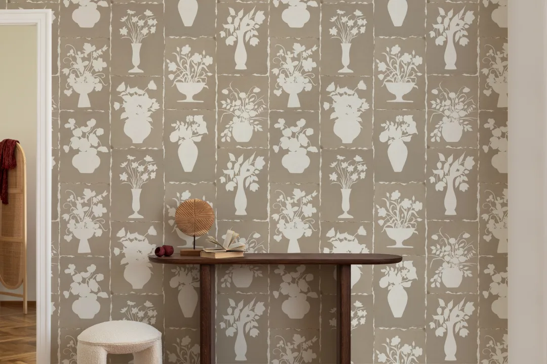 Hvid fototapet med håndlavet blomster mønster til elegance