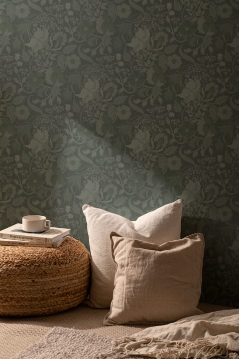 Emerald Heritage Thistle Floral Wallpaper