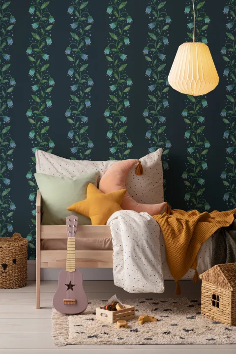 Papier peint Hyacinthe ondulé à rayures bleu foncé