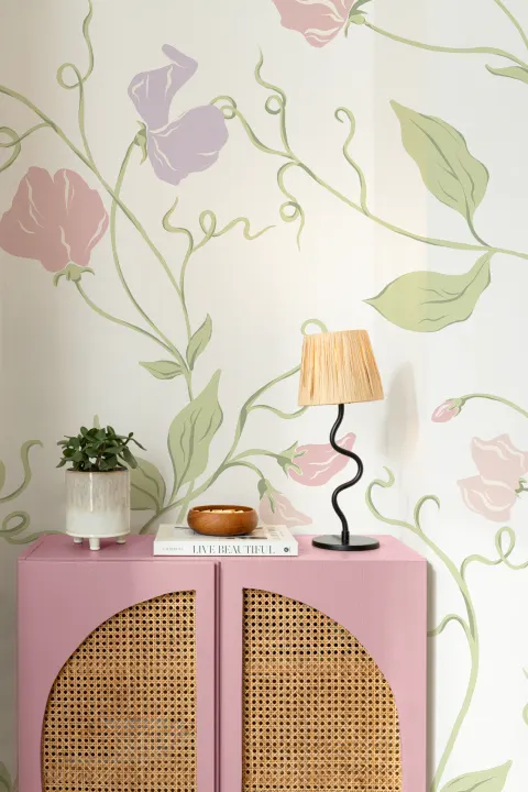 Carta da parati Multi Sweet Pea con fiori e viti