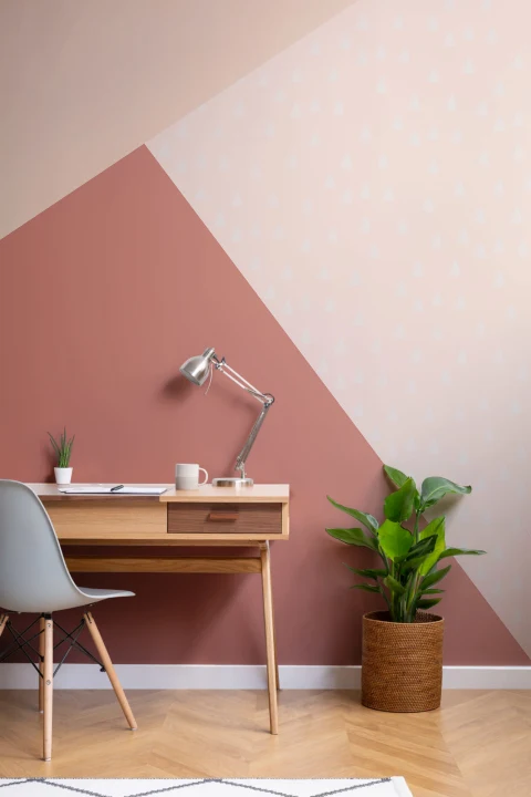 Creme, pink og rød pastel geometrisk trekant tapet vægmaleri