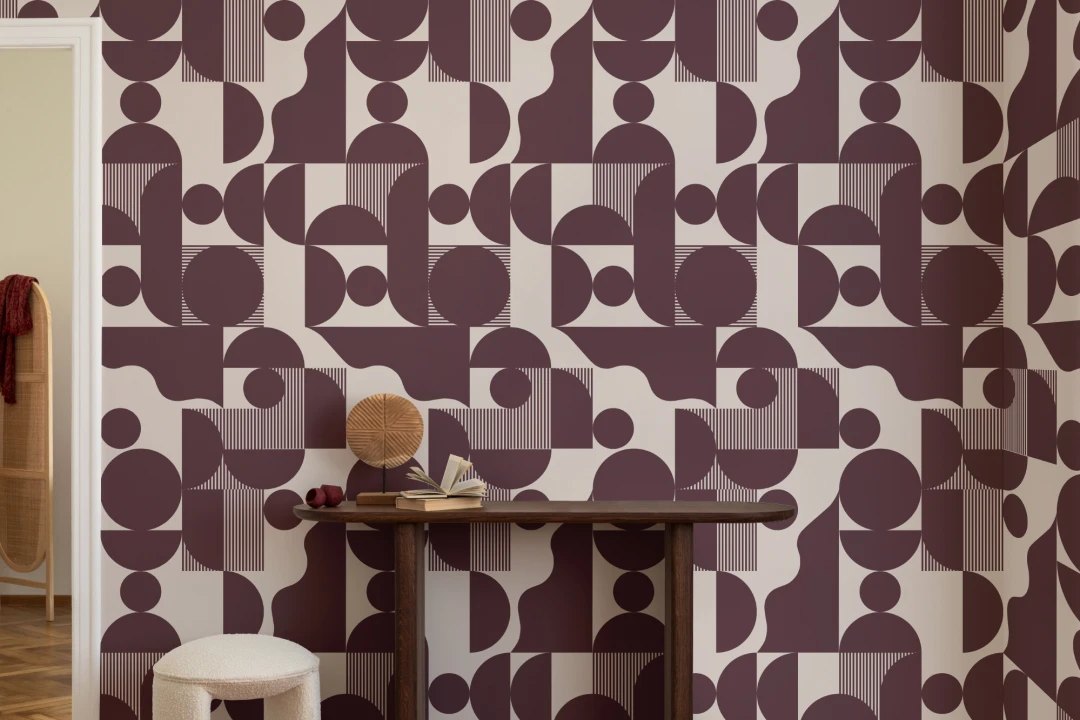 Carta da parati moderna con forme geometriche in borgogna
