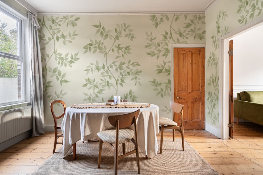 Mjukt grönt bladmönster Botanisk mural-tapeter
