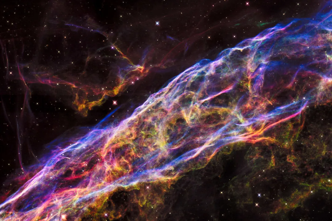 Veil Nebula Wallpaper Mural