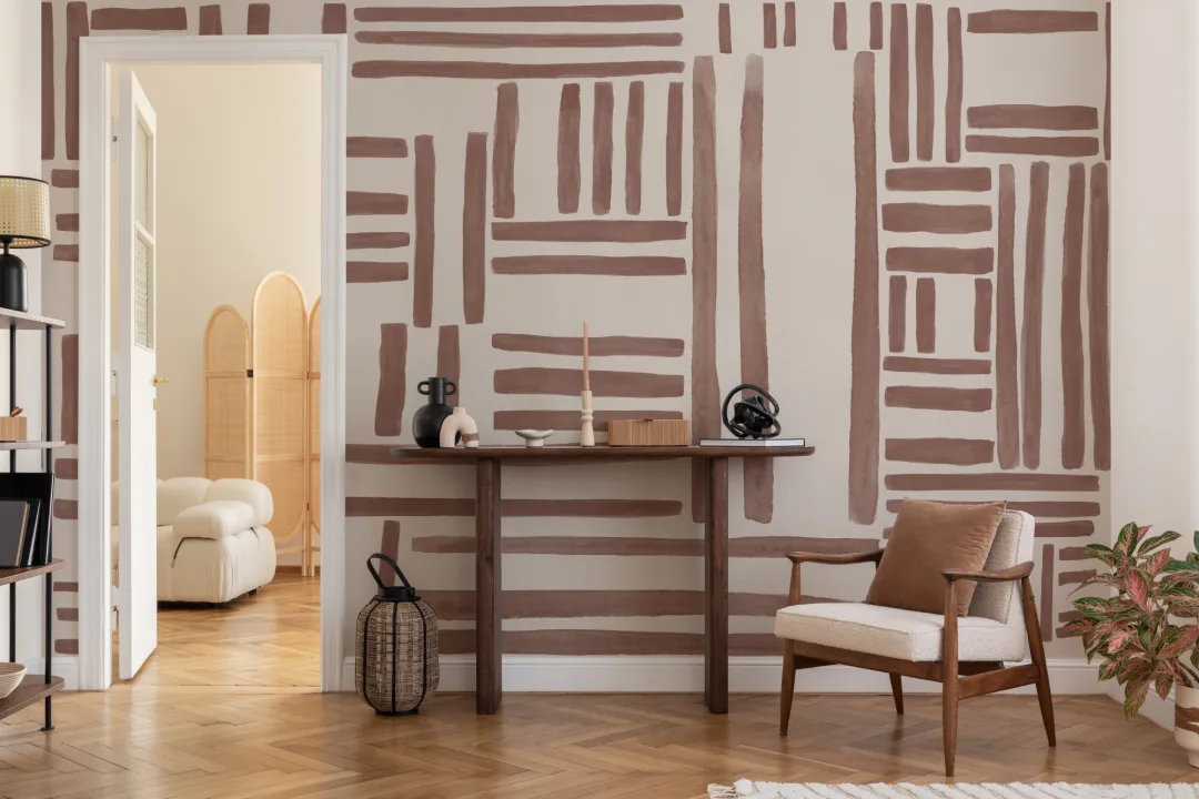 Handmålad geometrisk gridstripe mural-tapeter i terrakotta