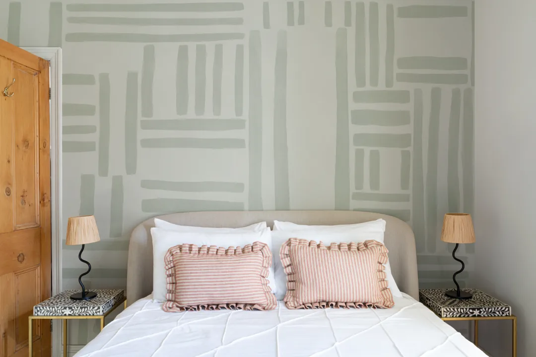 Hand-Painted Geometric Grid Stripe Mural in Green