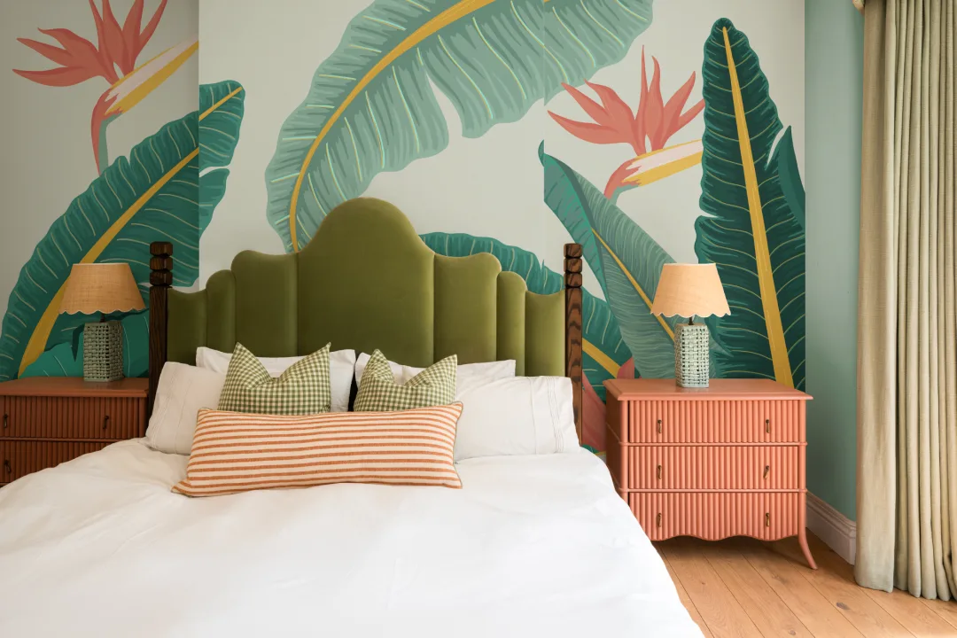 Tropical Green Banana Leaf Bird of Paradise Wallpaper Mural