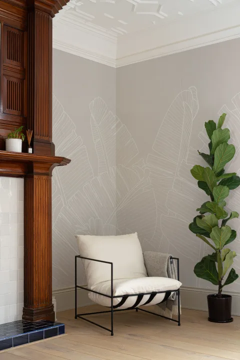 Mural Papel Pintado Beige con Hojas de Plátano Grandes con Contornos Grises
