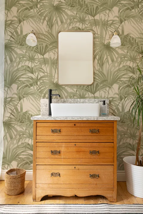 Tapet botanic Bower Brown Vintage Palm în tonuri verzi și bej