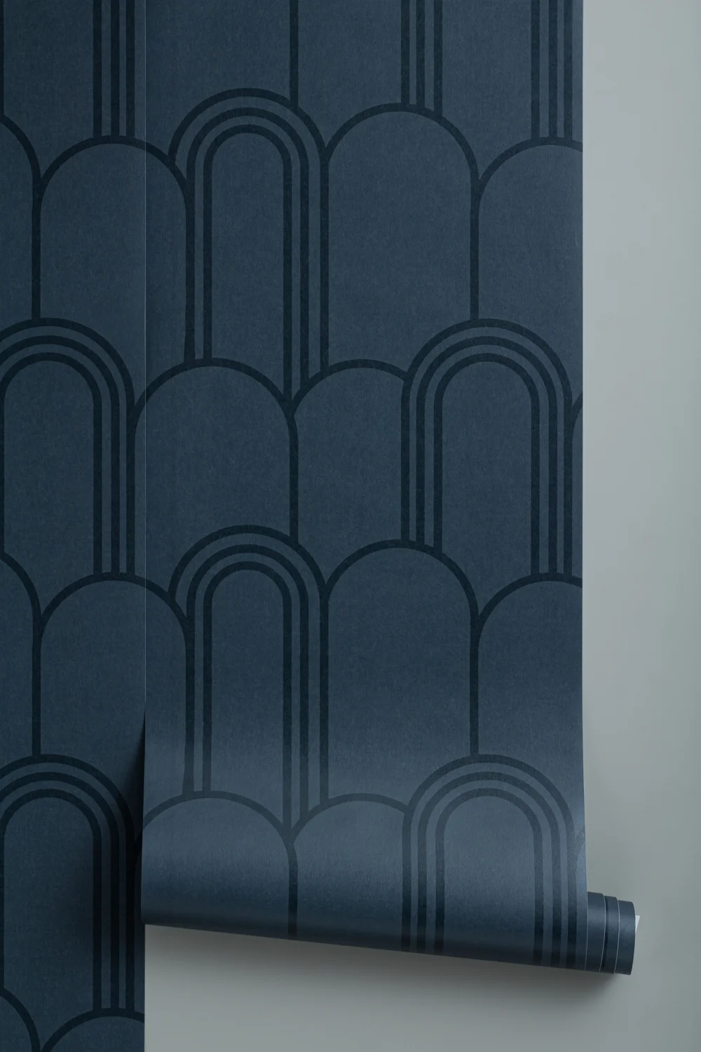 Navy Blue Art Deco kaari toista kuvio tapetti