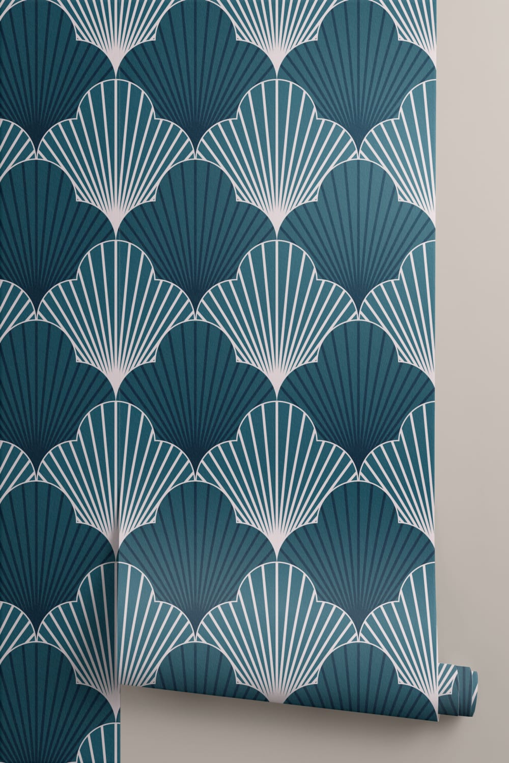 Blue Art Deco Scallop Repeat Pattern Wallpaper