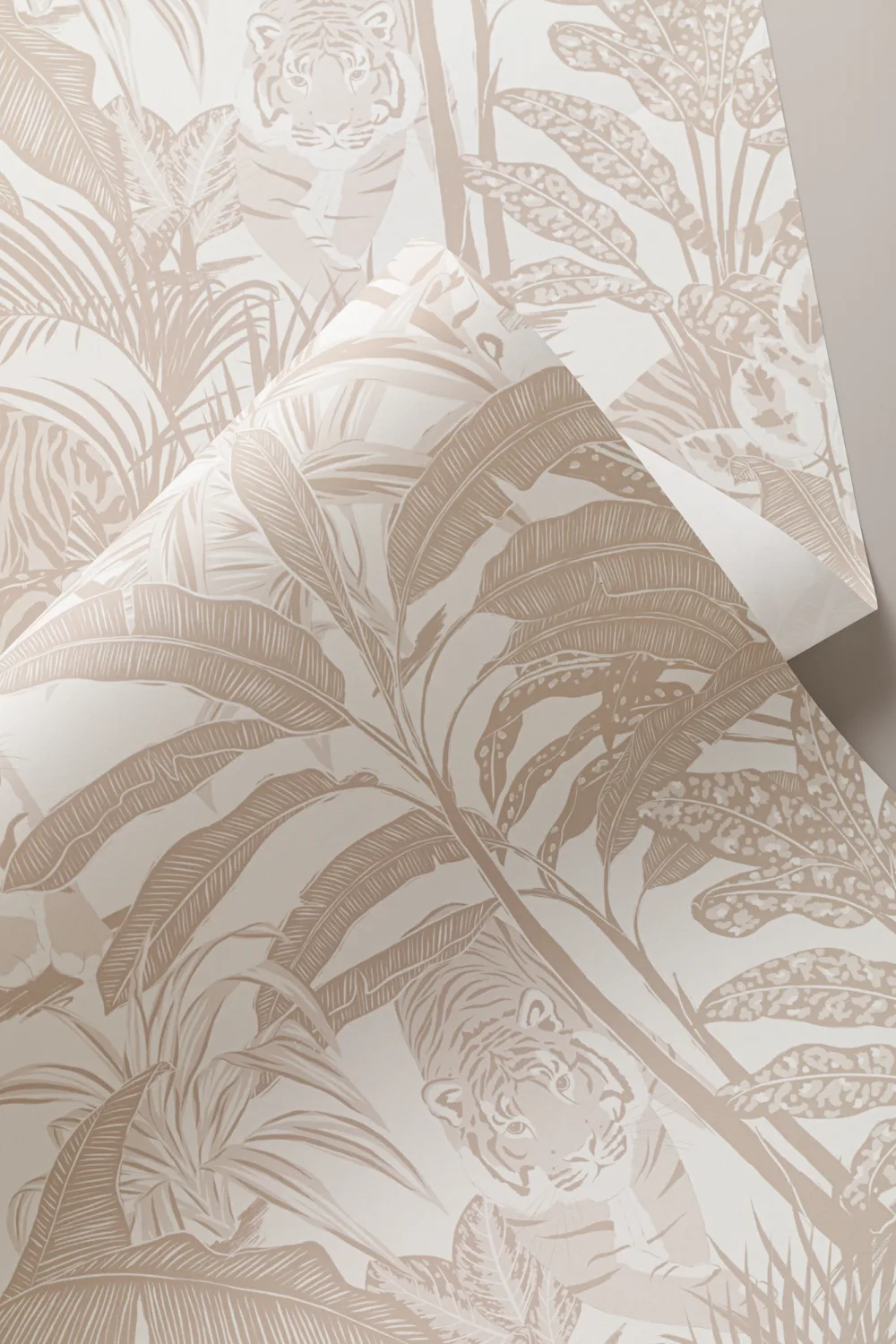 Beige Tropische Tiger Mustertapete mit Dschungel Pflanzen
