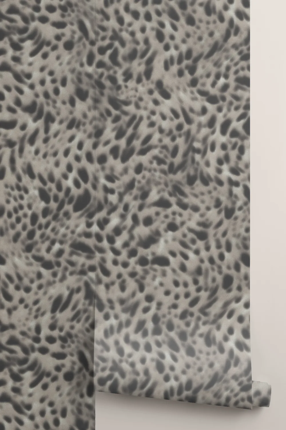 Papier peint panoramique à motif animal noir pour des espaces chics