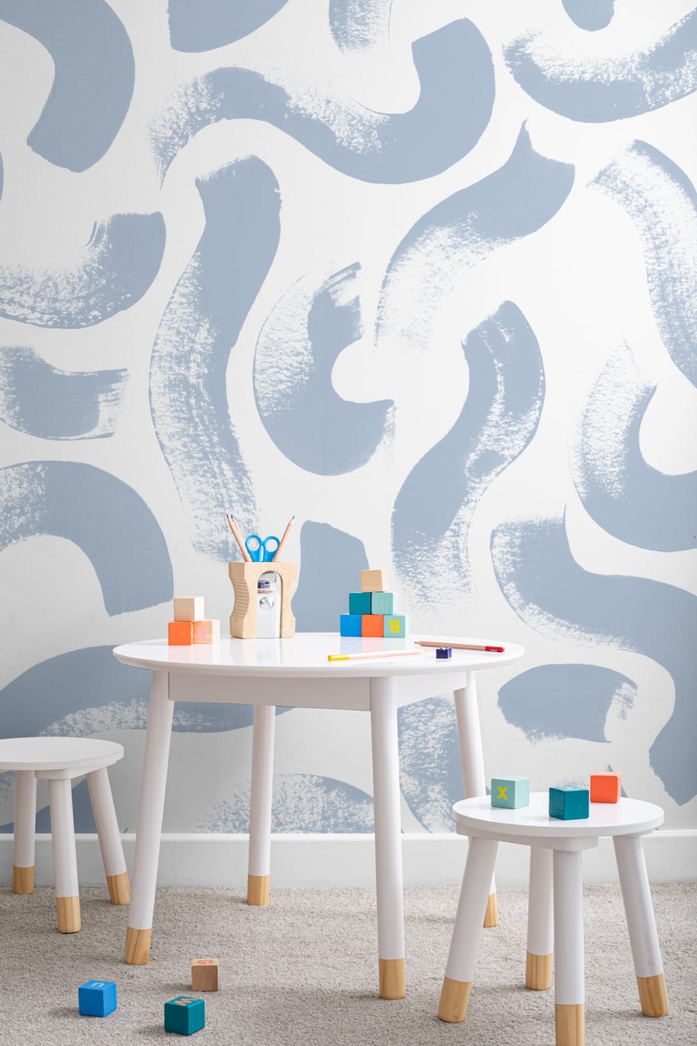 Hand-Painted Wiggle Pattern Wall Mural in Cool Blue