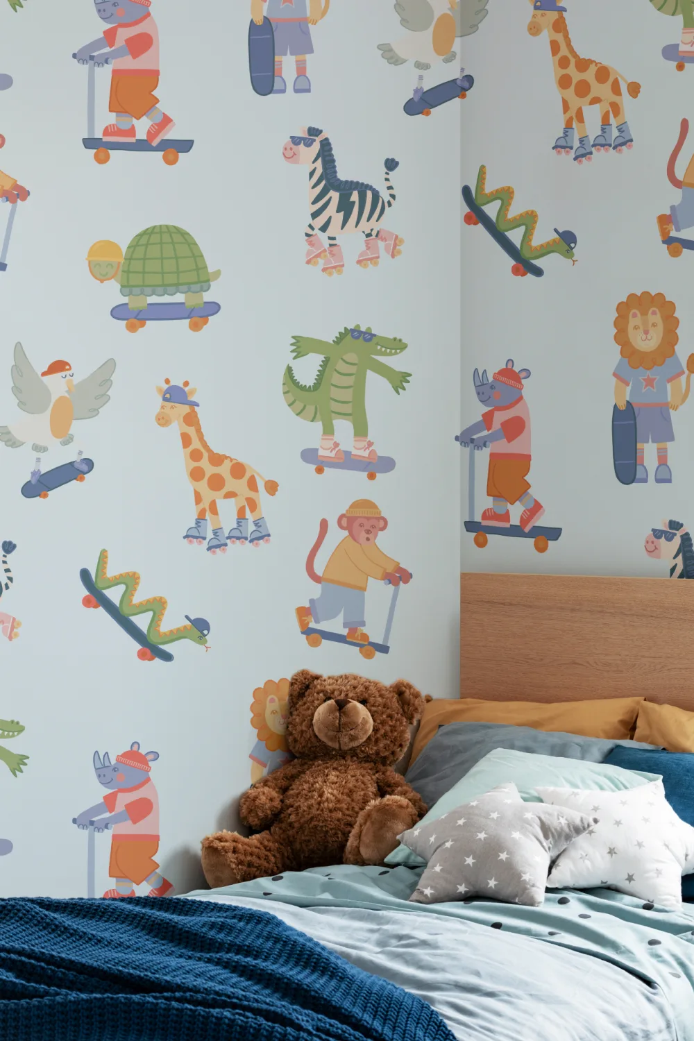 Mural de aventuras de animais de skate multicolorido para crianças