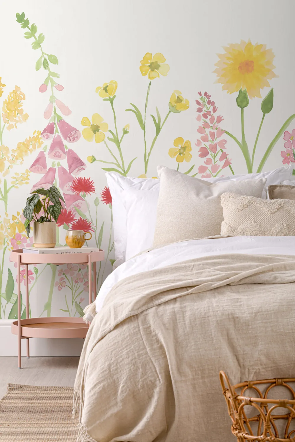 Roz luminos și verde acuarelă Wildflower Wallpaper Mural