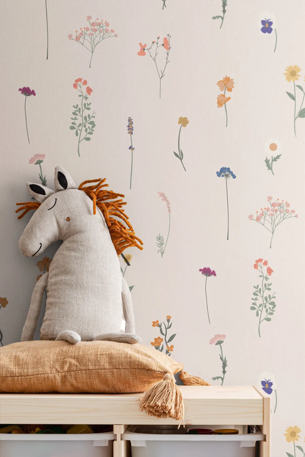 Papel Pintado Motivos de Flores Prensadas sobre Fondo Crema