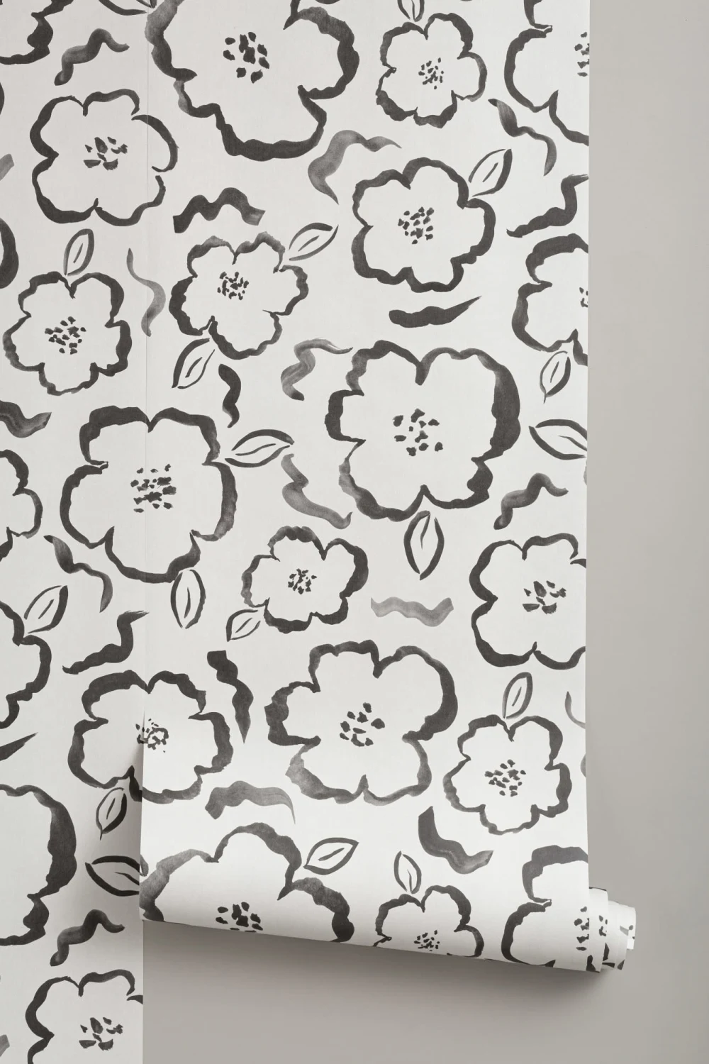 Papel de parede com padrão de repetição floral abstrato de pintura a preto e branco
