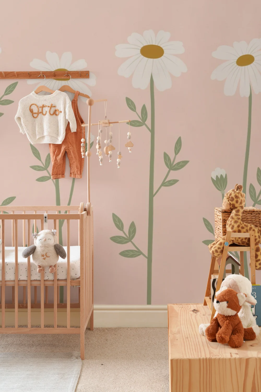 Pink Floral Nature Kids' Delightful Daisy Blossom Mural