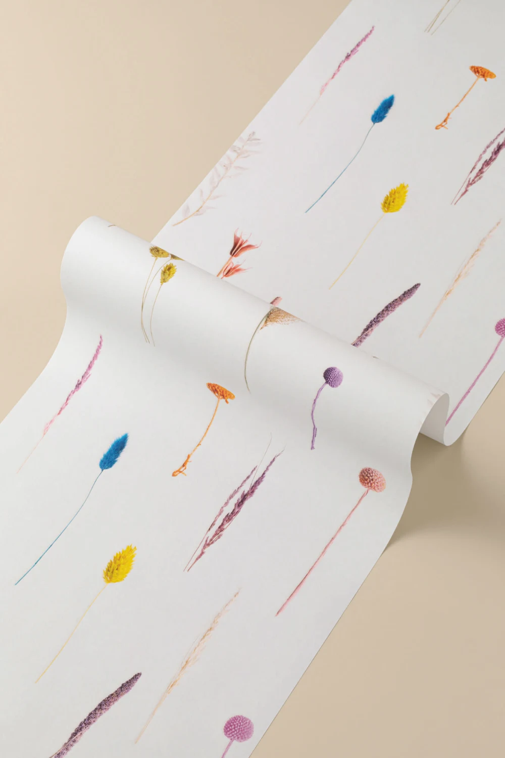 Colorful Dried Flowers Botanical Repeat Pattern Wallpaper