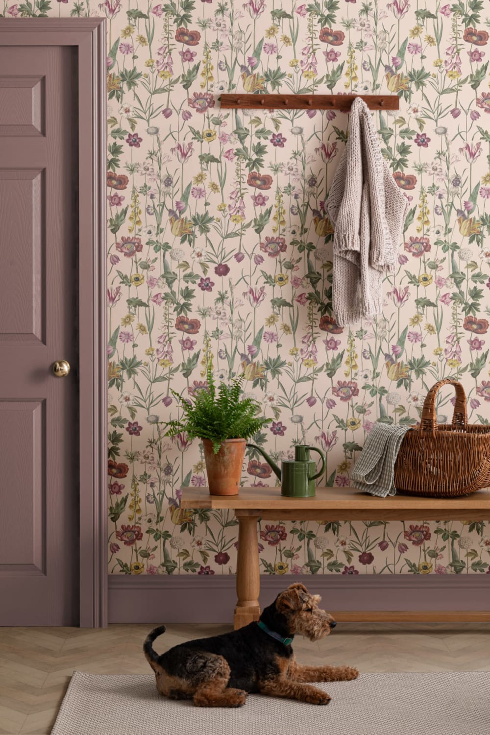 Beige illustrerad vildblomma tapet