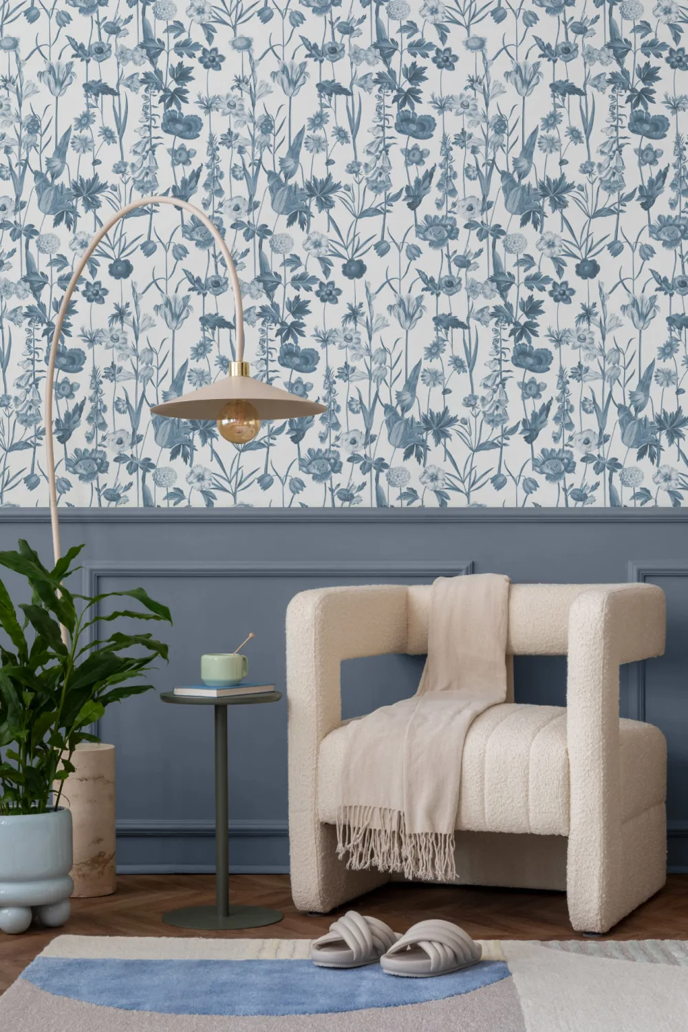 Blauw Wit Geïllustreerd Wilde Bloemen Behang