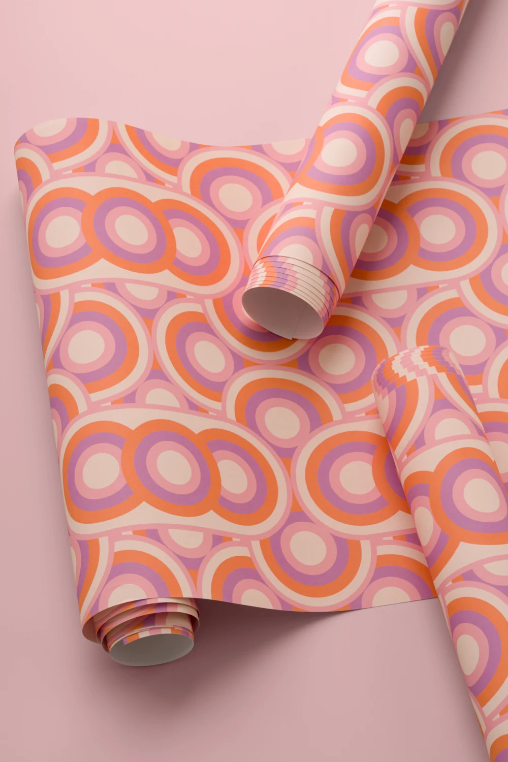 Retro Colorful Circles Repeat Pattern Wallpaper