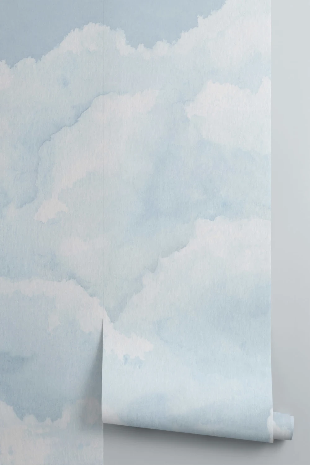 Lichtblauwe bewolkte hemel aquarel muurschildering