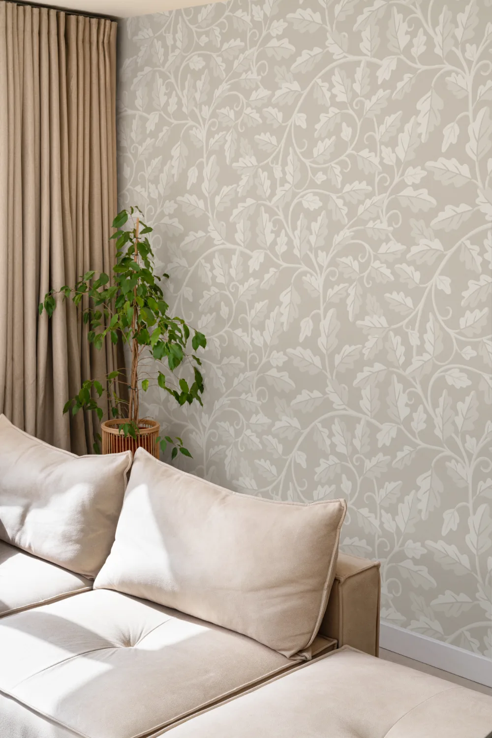 Beige eikenbladpatroon muurschildering voor rustgevende ruimtes
