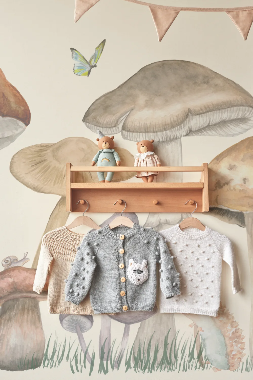 Papel Pintado Setas y Animales del Bosque en Beige