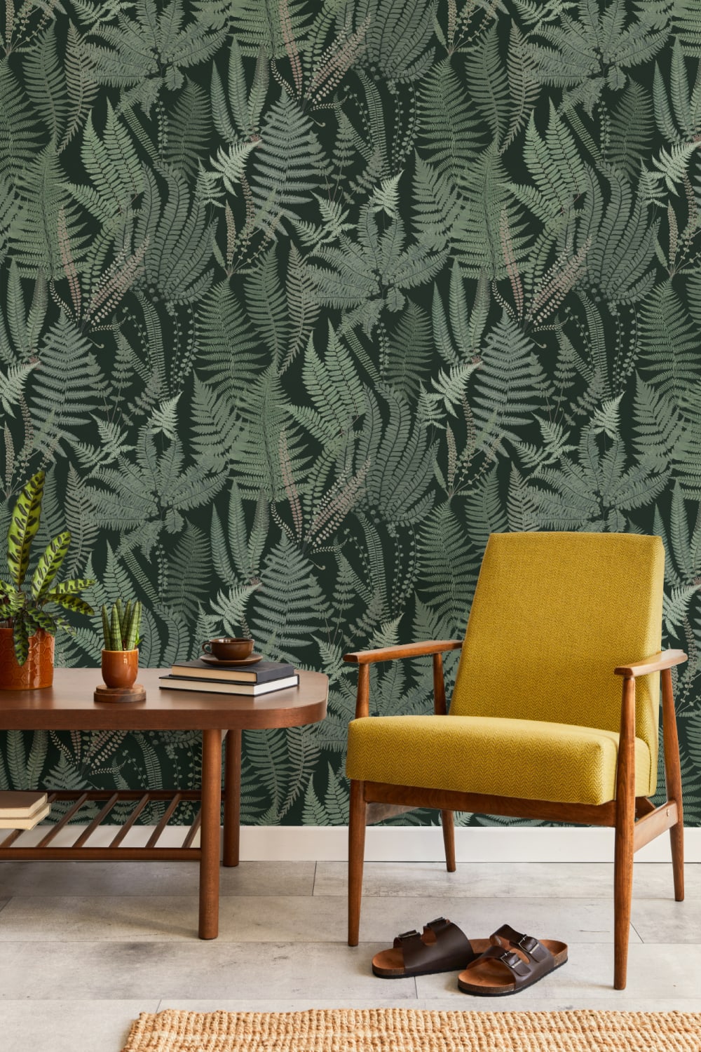 Dark Green Vintage Fern Illustrations Repeat Pattern Wallpaper