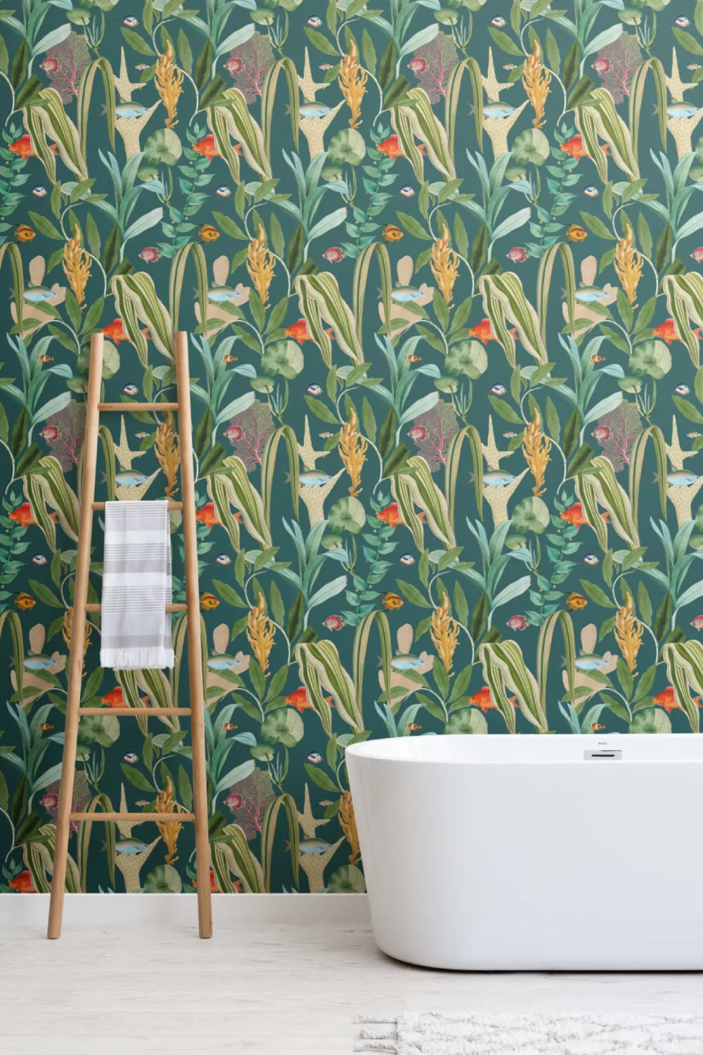 Papel pintado costero de Peces y plantas azul marino