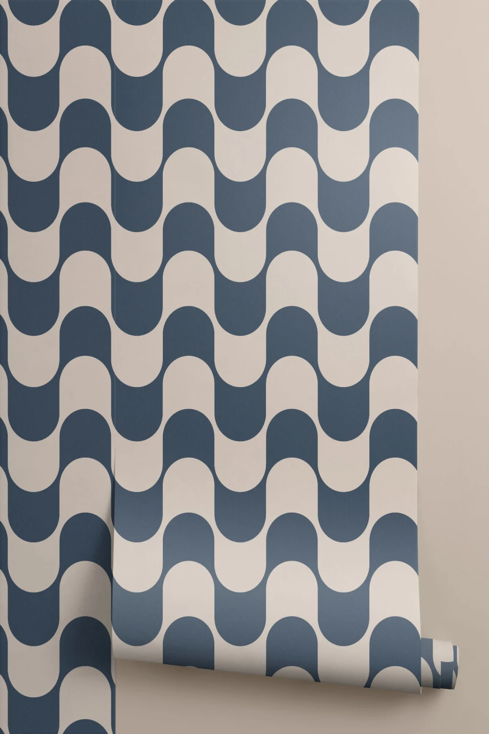 Papier Peint Motif Rétro et Groovy en Bleu Marine et Beige