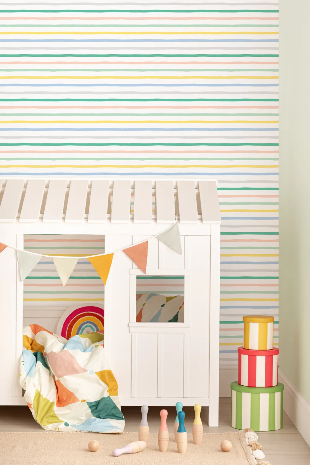 Colorful Striped Repeat Pattern Wallpaper