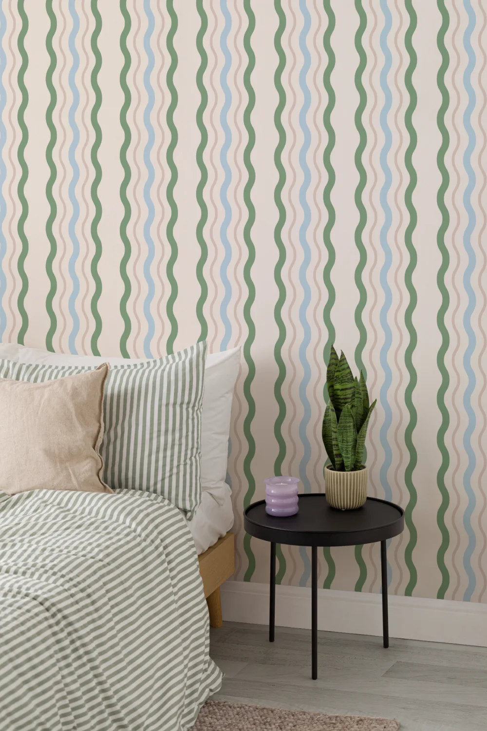 Wavy Ric Rac Striped Wallpaper